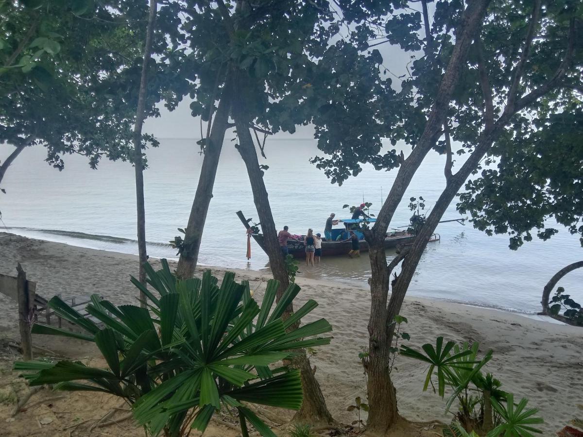 Kohjum Relax Beach Hotel Koh Jum Eksteriør billede