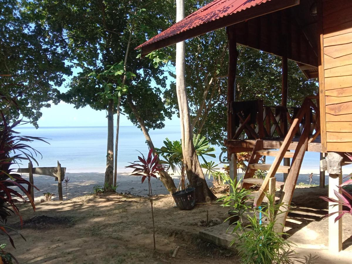 Kohjum Relax Beach Hotel Koh Jum Eksteriør billede