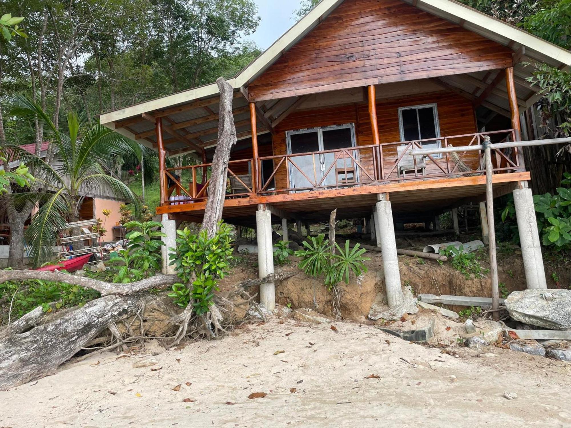 Kohjum Relax Beach Hotel Koh Jum Eksteriør billede