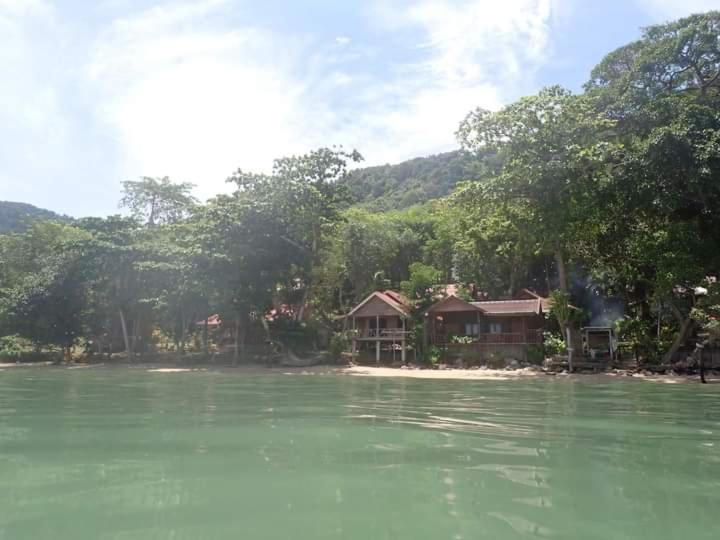 Kohjum Relax Beach Hotel Koh Jum Eksteriør billede