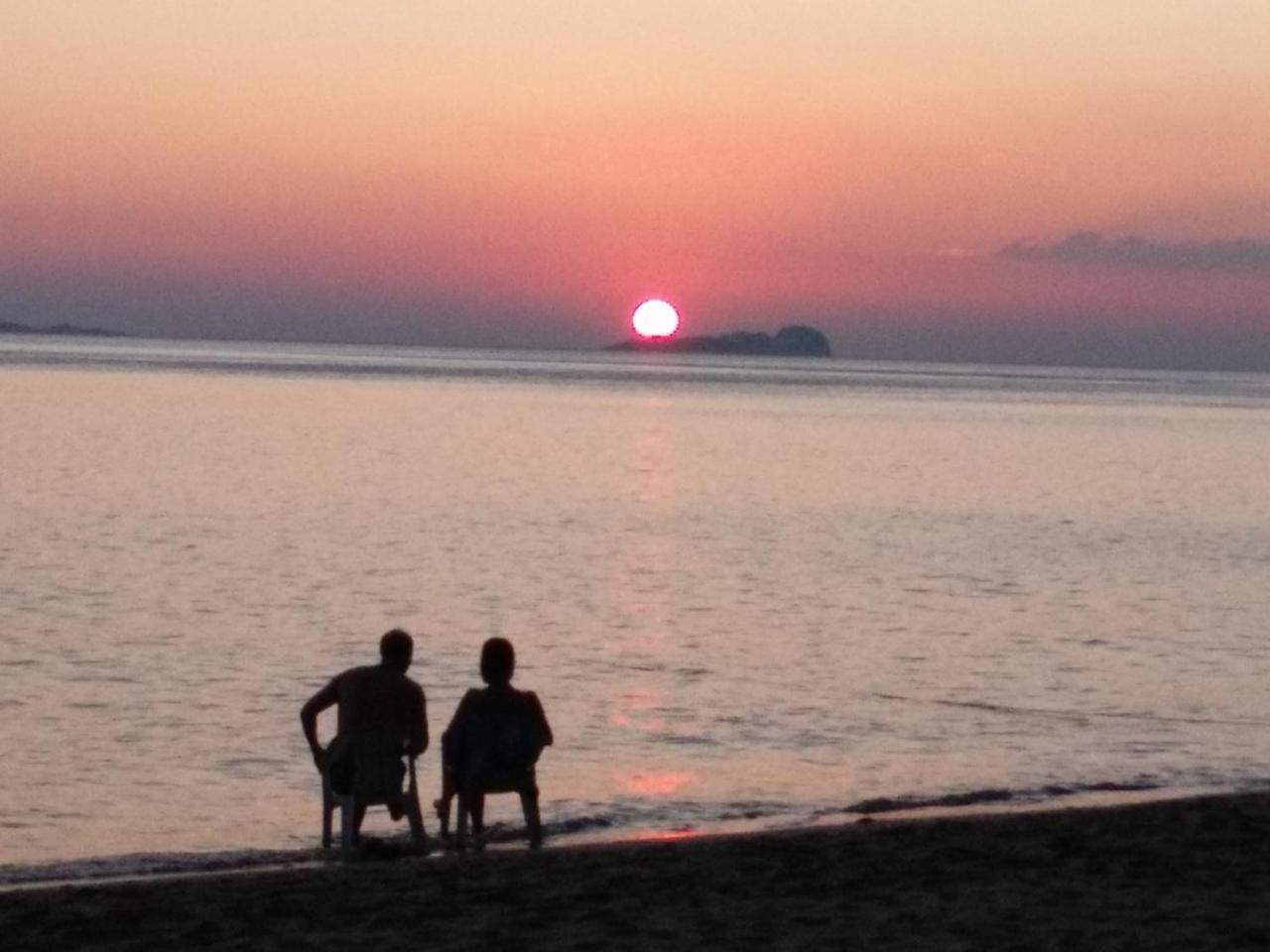 Kohjum Relax Beach Hotel Koh Jum Eksteriør billede